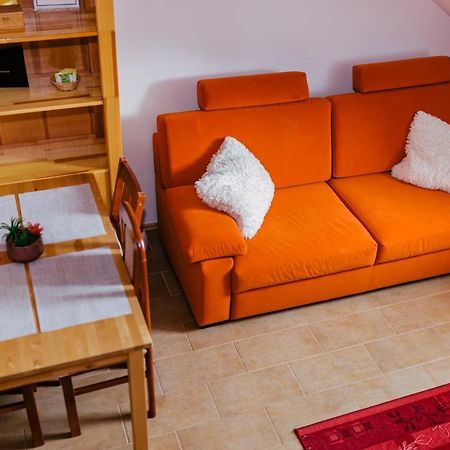Niki Apartman Gyula Exterior photo