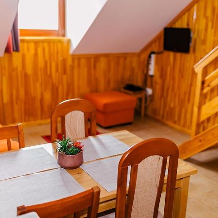 Niki Apartman Gyula Exterior photo